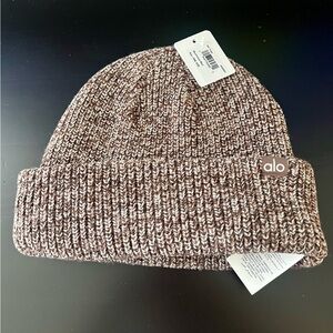 NWT Exclusive ALO Yoga Mushroom Mari Brown Knit Beanie